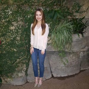 Meet your Posher, Ashley